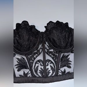 CHARLOTTE RUSSE strapless mesh corset top